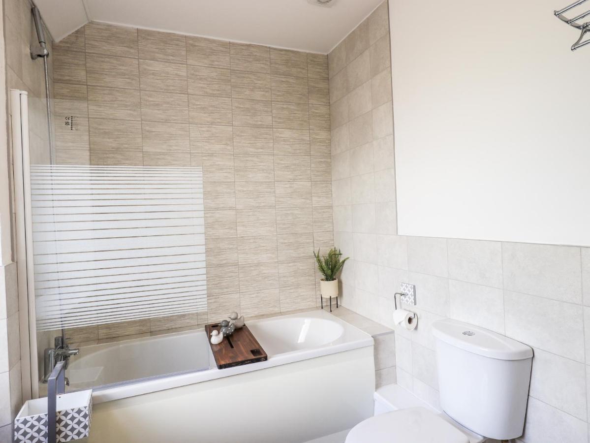 Aryelle House Villa Kendal Dış mekan fotoğraf